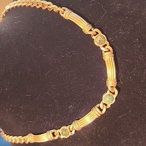 Rough emerald gold tone necklace